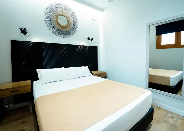 Aparthotel Luz De Gades - Suites Spa Gym - Adults Only Cádiz