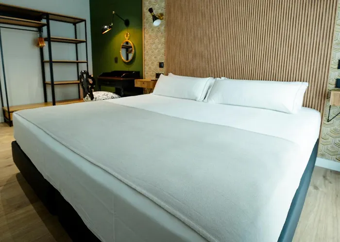 Aparthotel Luz De Gades - Suites Spa Gym - Adults Only Cádiz